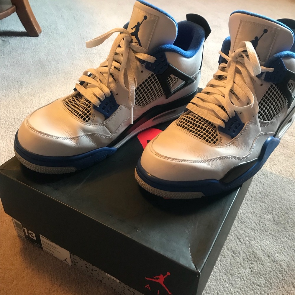 Jordan 4 Motorsport
